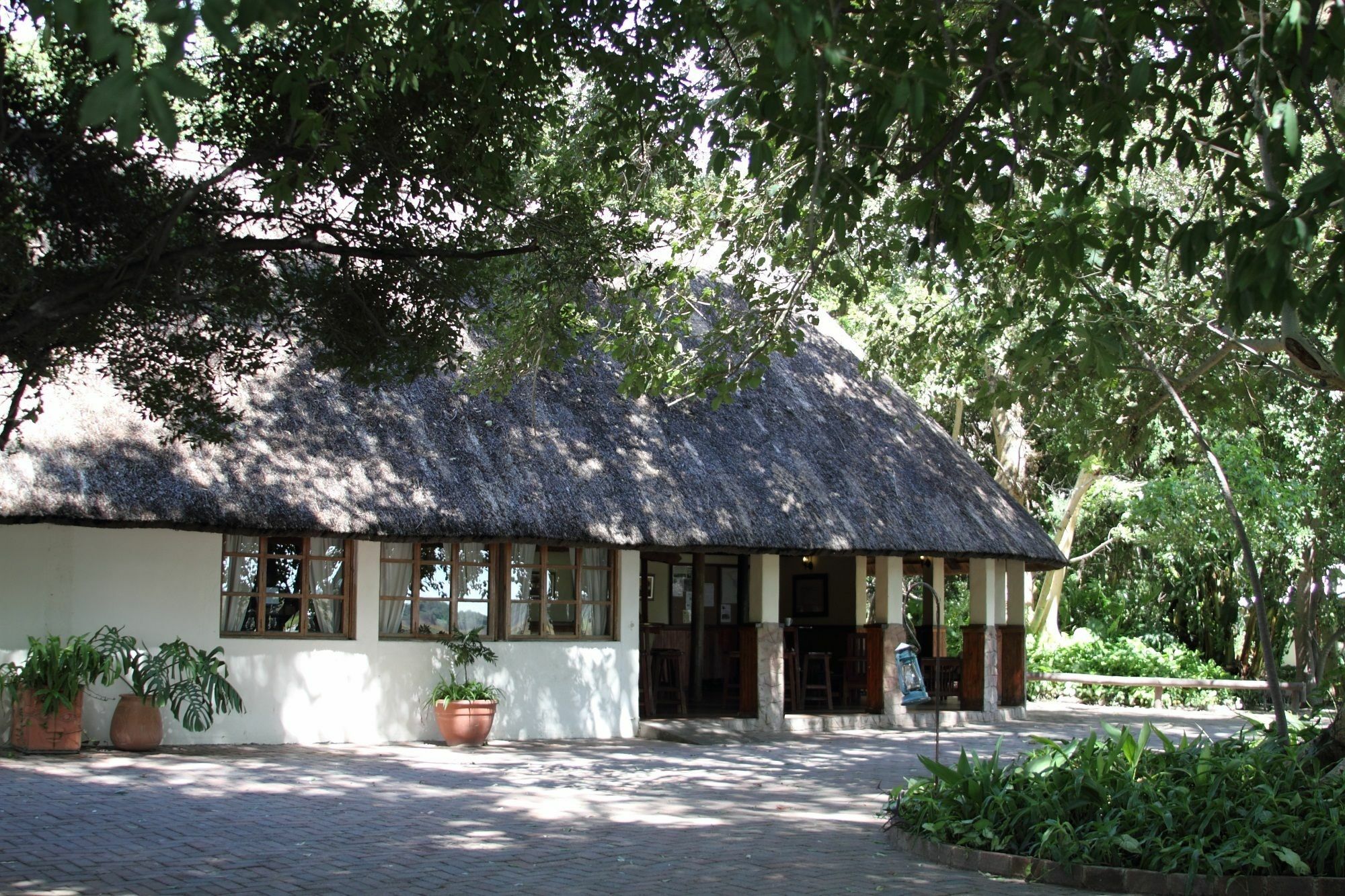 Island Safari Lodge Maun ภายนอก รูปภาพ